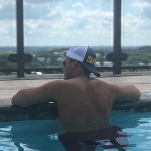 Meet your Posher, Brett